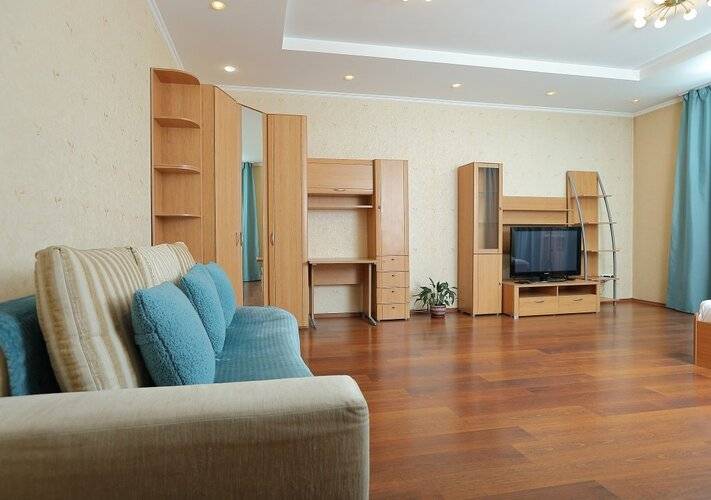Апартаменты Просторная Квартира На Батурина В Кирпичном Доме