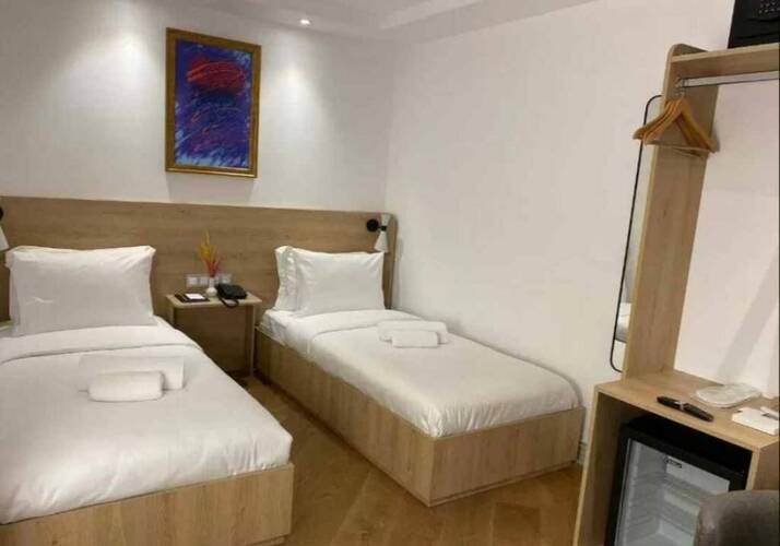 Joyway Hotel