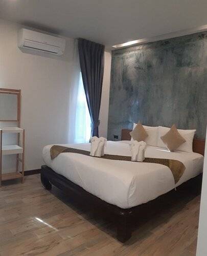 Cocoville Phuket Resort