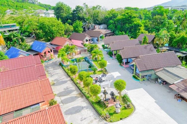 Phaithong Sotel Resort