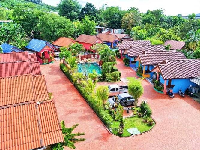 Phaithong Sotel Resort