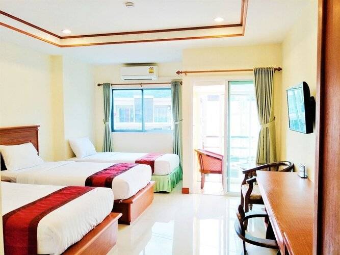 Phaithong Sotel Resort