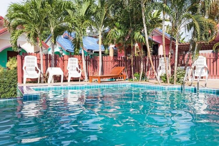 Phaithong Sotel Resort
