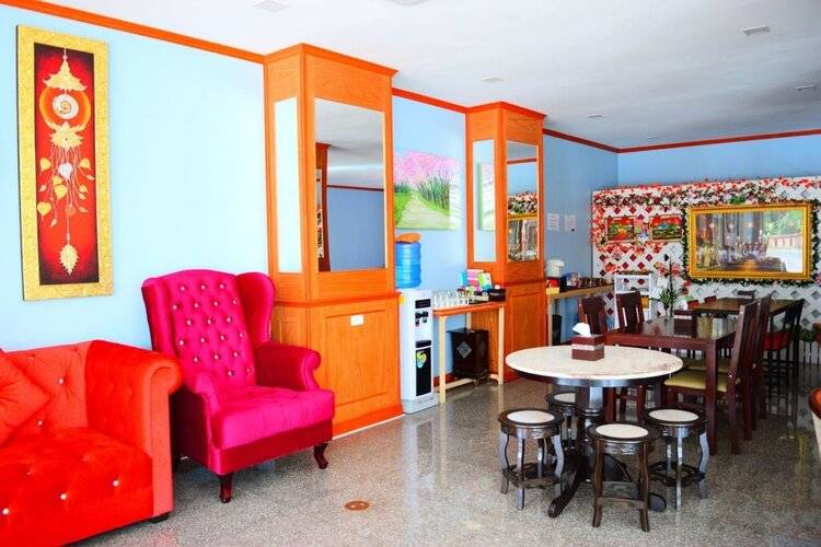 Phaithong Sotel Resort