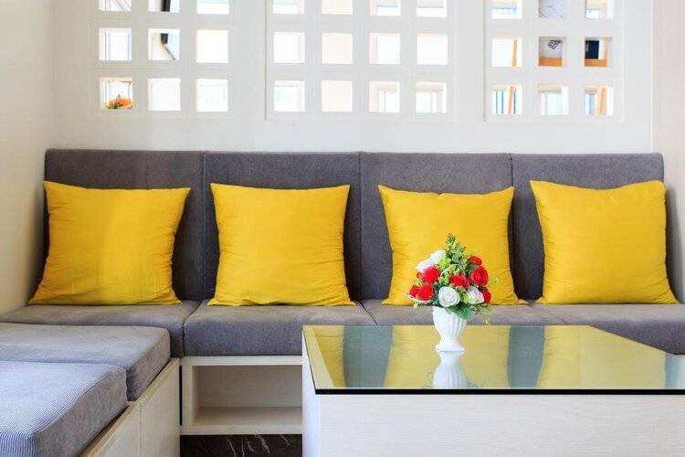 Recenta Suite Phuket Suanluang