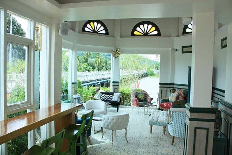 Supicha Pool Access Hotel