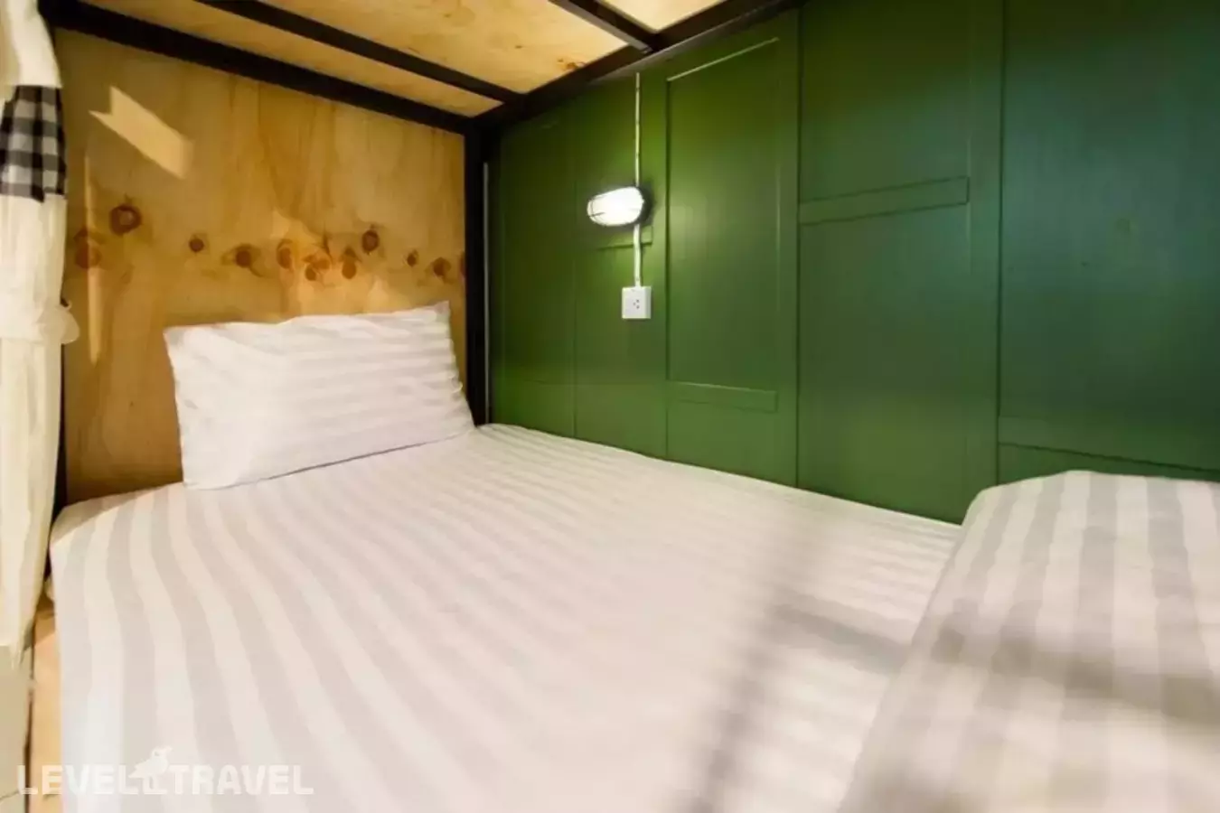 The Neighbors Hostel (Adults Only 18+)