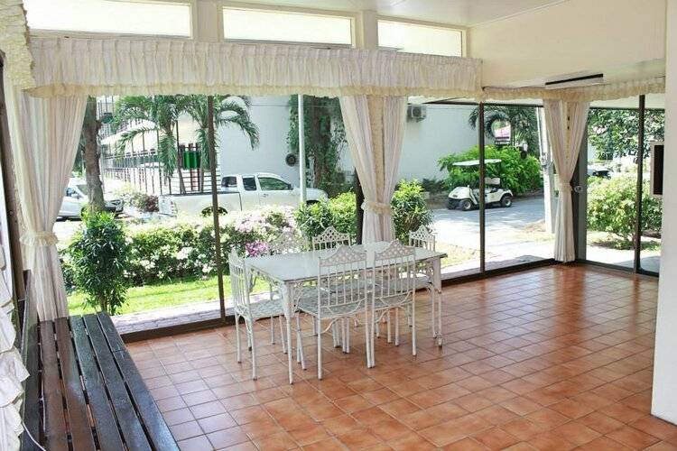 Villa Navin Resort