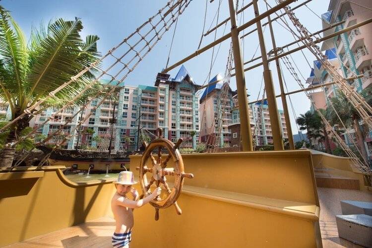 Grande Caribbean Condotel By Narintorn