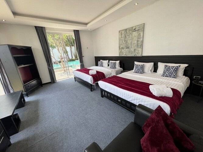 Hollywood Pool Villa Jomtien Pattaya