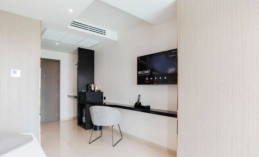 The Tj Hotel