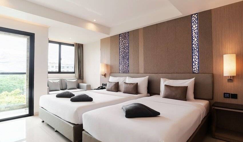 The Tj Hotel