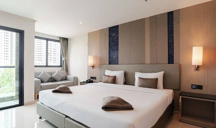 The Tj Hotel