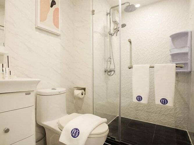 Ht9 Hotel