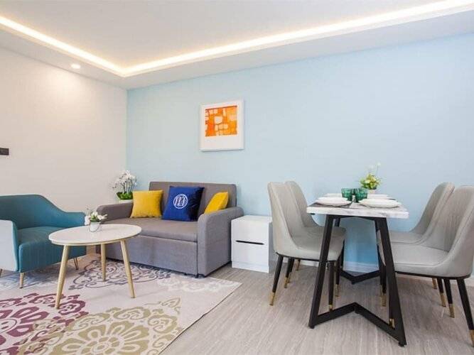 Ht9 Hotel