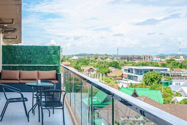 Ht9 Hotel