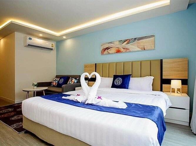 Ht9 Hotel