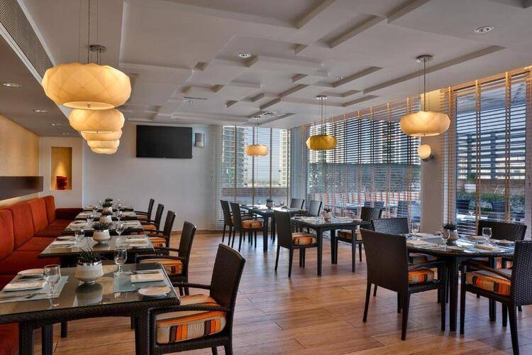 La Suite Dubai By Nh Collection