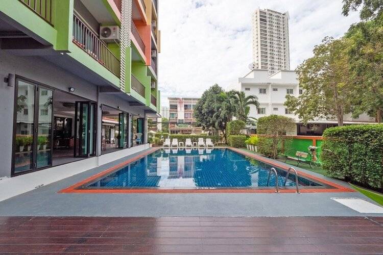 Oyo 75367 Ud Pattaya Hotel