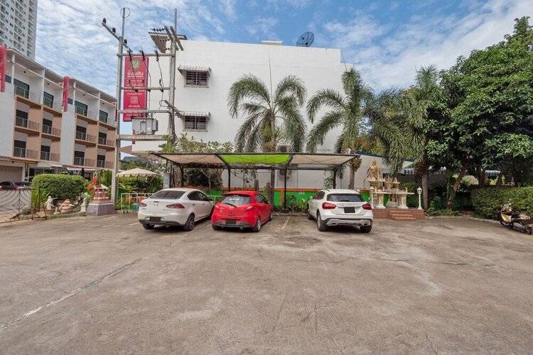 Oyo 75367 Ud Pattaya Hotel