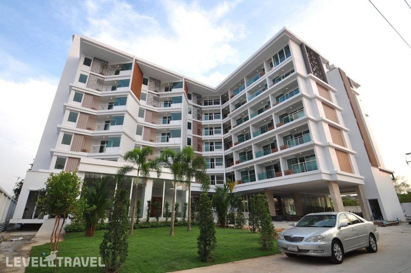 фотографии отеля Vareena Palace Hotel в Таиланд(Наклуа) - фото №1