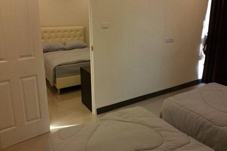 Bb Residence