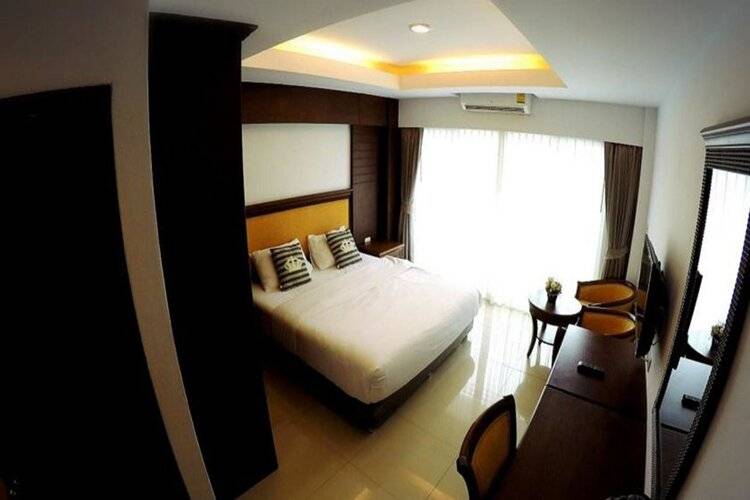 Oyo 898 Sota Residence