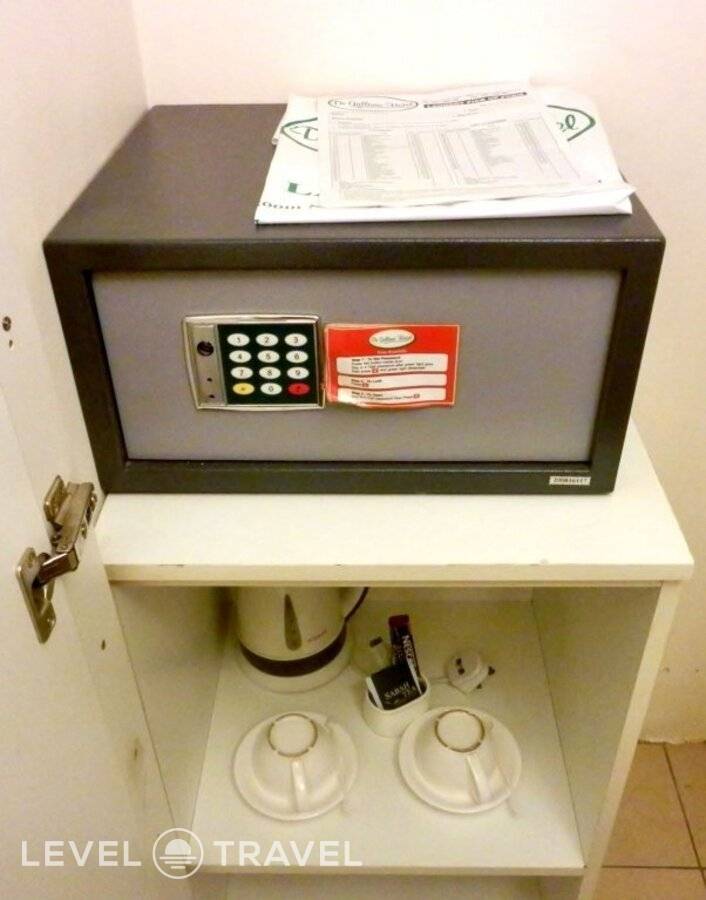 Изображение отеля 8
