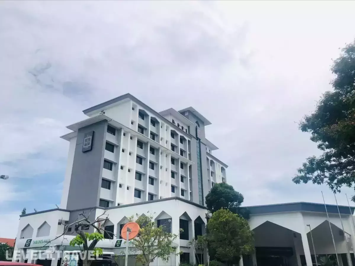 Raia Hotel Kota Kinabalu