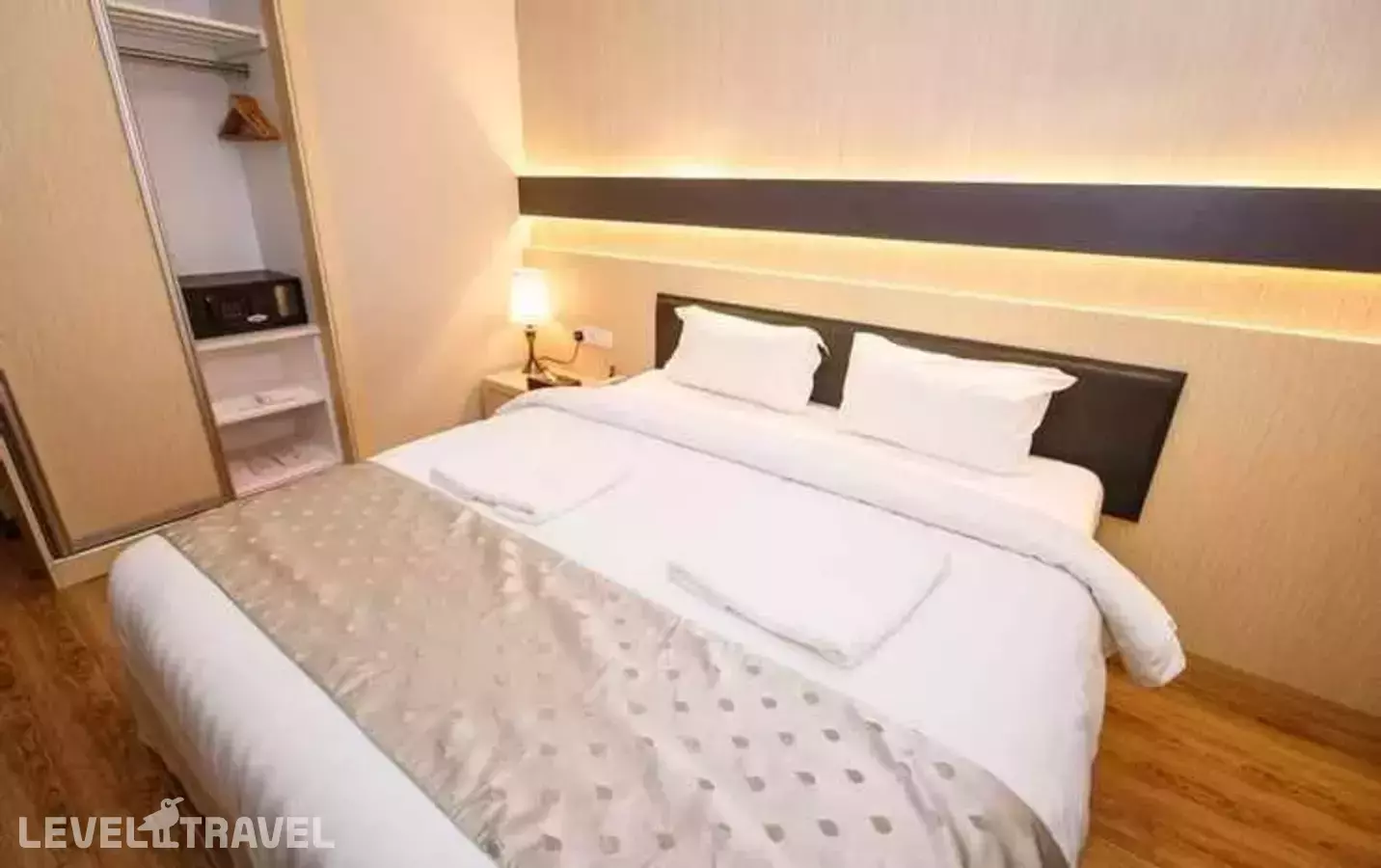 Lintas Platinum Hotel