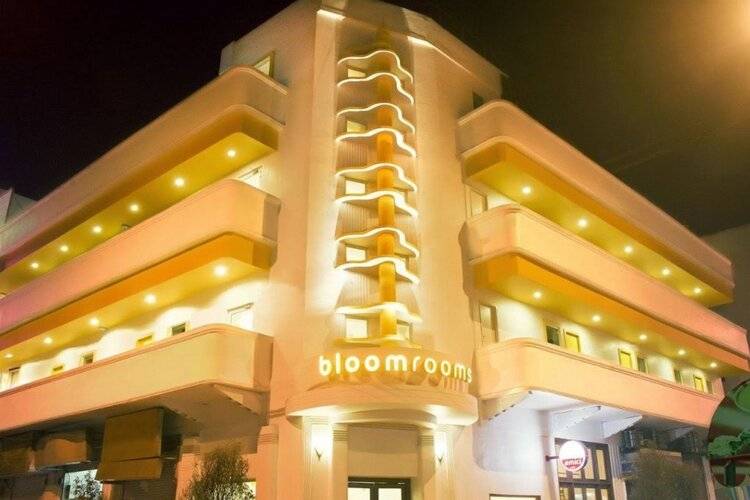 Bloomrooms @ New Delhi Railway Station