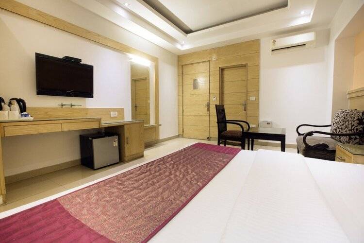 Hotel Krishna Deluxe