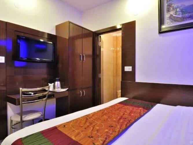 Hotel Nirmal Mahal By Sushant Travels