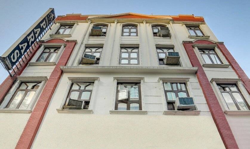 Treebo Trend Paras International