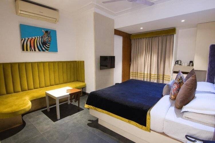 Hotel Sri Nanak Continental