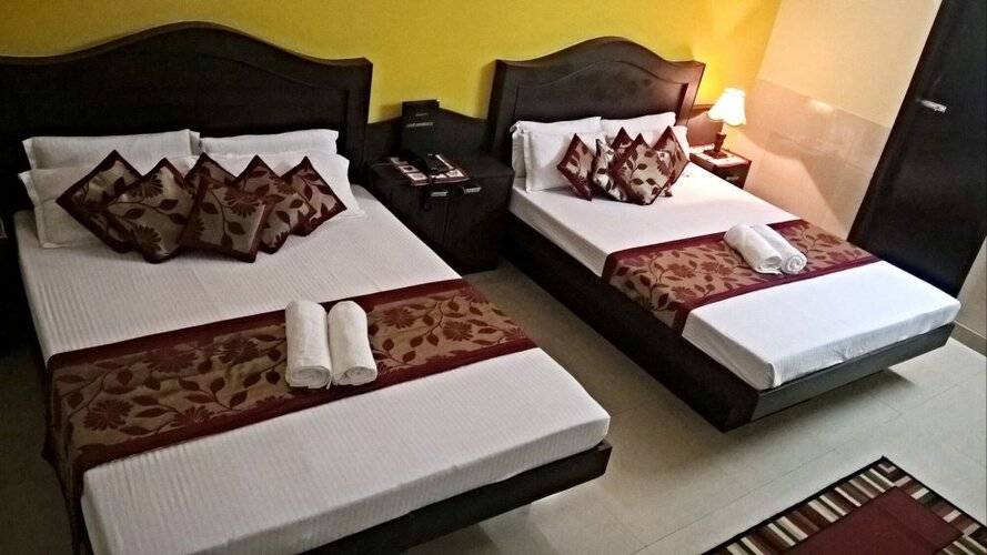 Hotel Su Shree Continental
