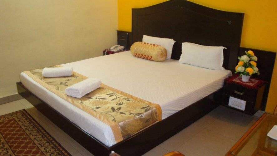 Hotel Su Shree Continental