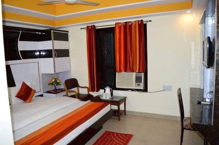 Hotel Su Shree Continental