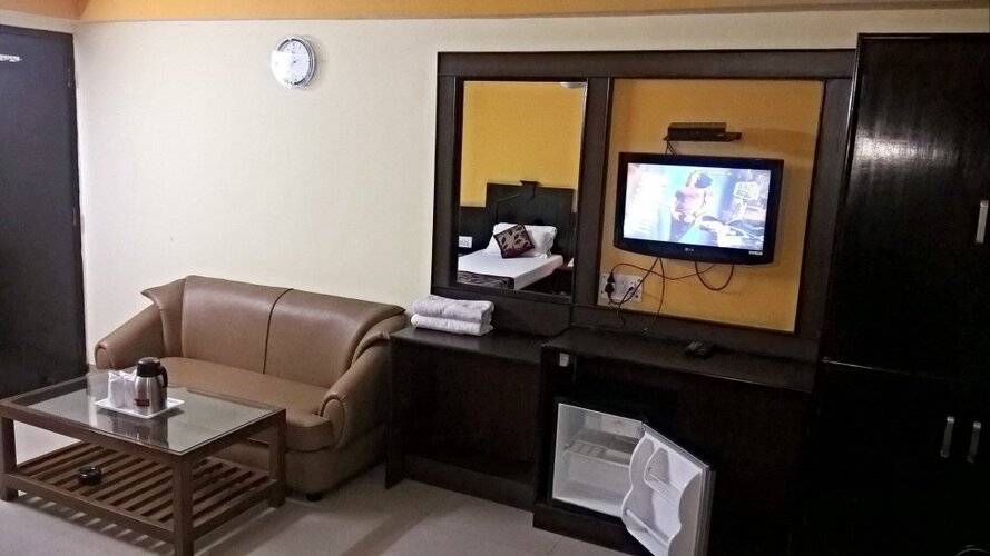 Hotel Su Shree Continental