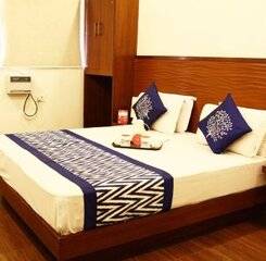 $item['hotel']['name']
