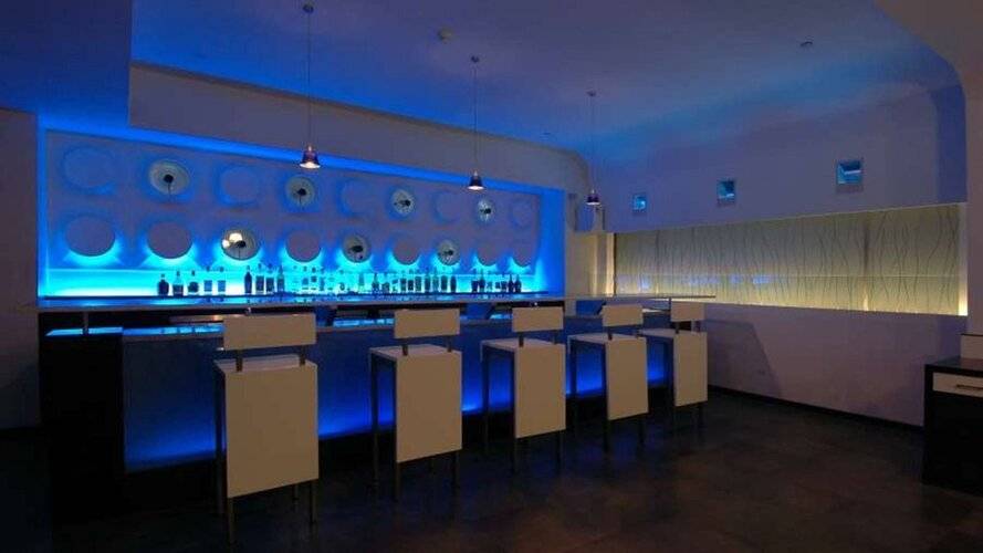 The Hans Hotel New Delhi