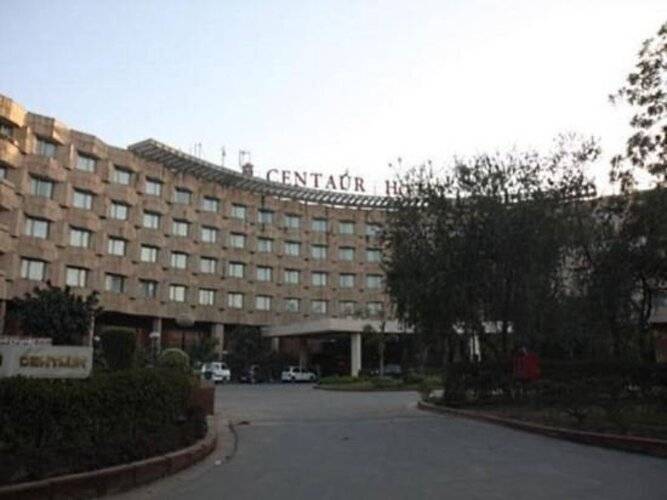 Centaur Hotel