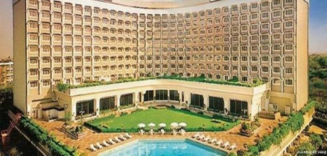 Centaur Hotel