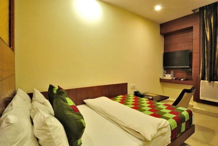 Check In Room Main Bazar