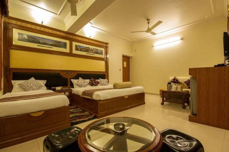 Hotel C Park Inn
