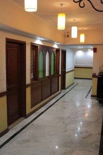 Hotel Pooja Palace