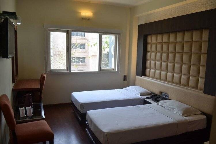 Hotel Pooja Palace