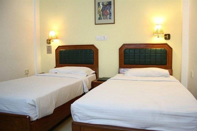 Hotel Pooja Palace