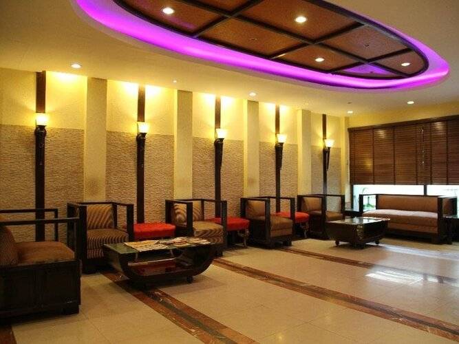 Hotel Pooja Palace