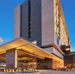 $item['hotel']['name']